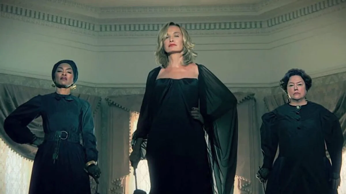 American Horror Story Renewed for Season 14 After AHS: 13 Delivers a Record Streaming Debut