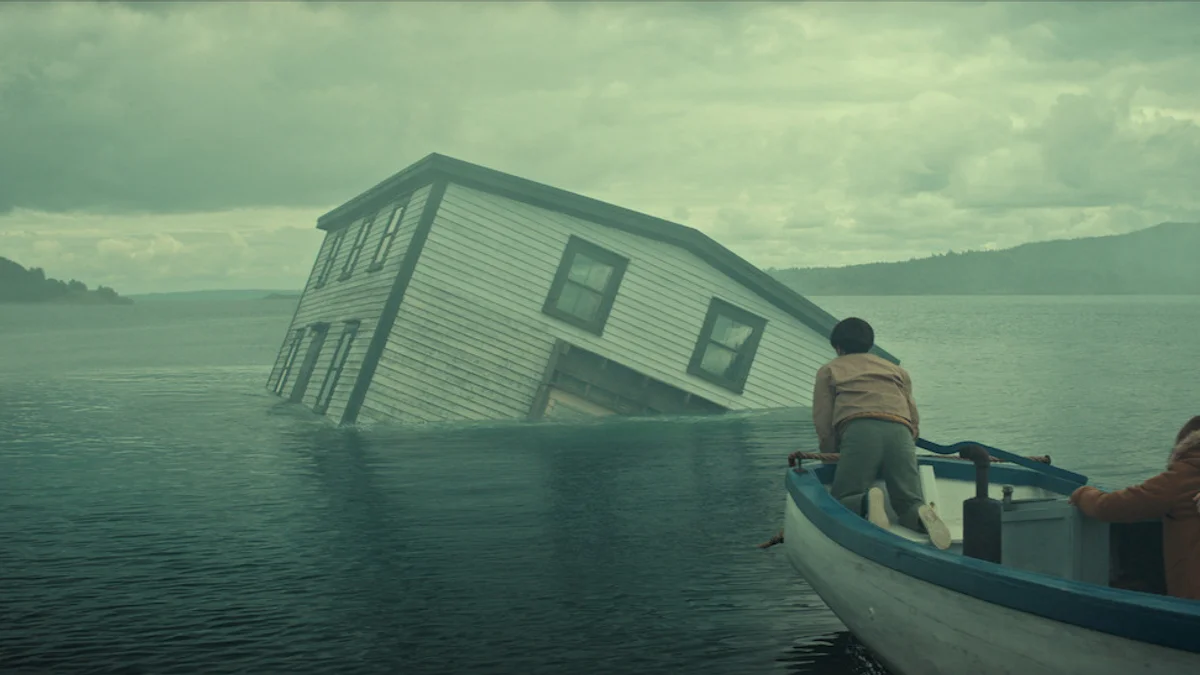 Below met Josh Hartnett face à ce que Terre-Neuve cachait sous l’eau