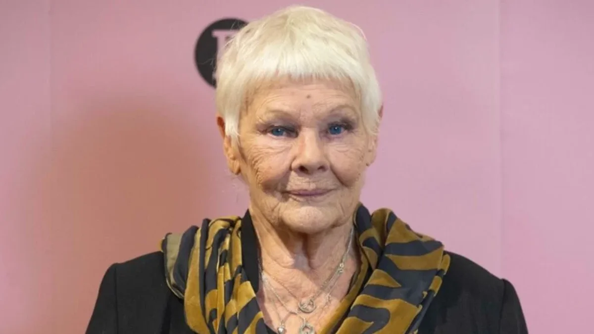 Judi Dench ne peut plus jouer au cinéma ni au théâtre : l'actrice de James Bond évoque la perte de sa vue