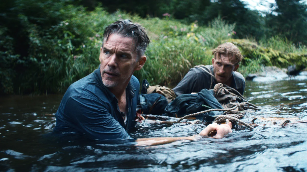 The Weight arrive en France sous le nom Les Contrebandiers, et Ethan Hawke va souffrir pour chaque gramme d'or